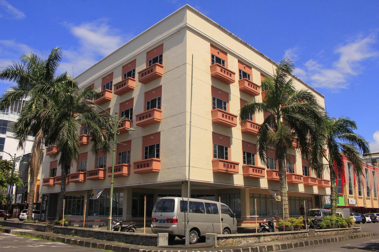 Hotel Formosa Manado Eksteriør bilde